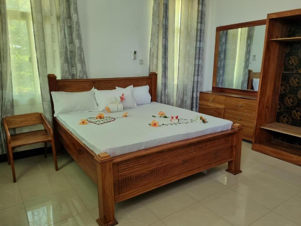 Mbweni 64 Zenj House Luxury Airport B&B מראה חיצוני תמונה