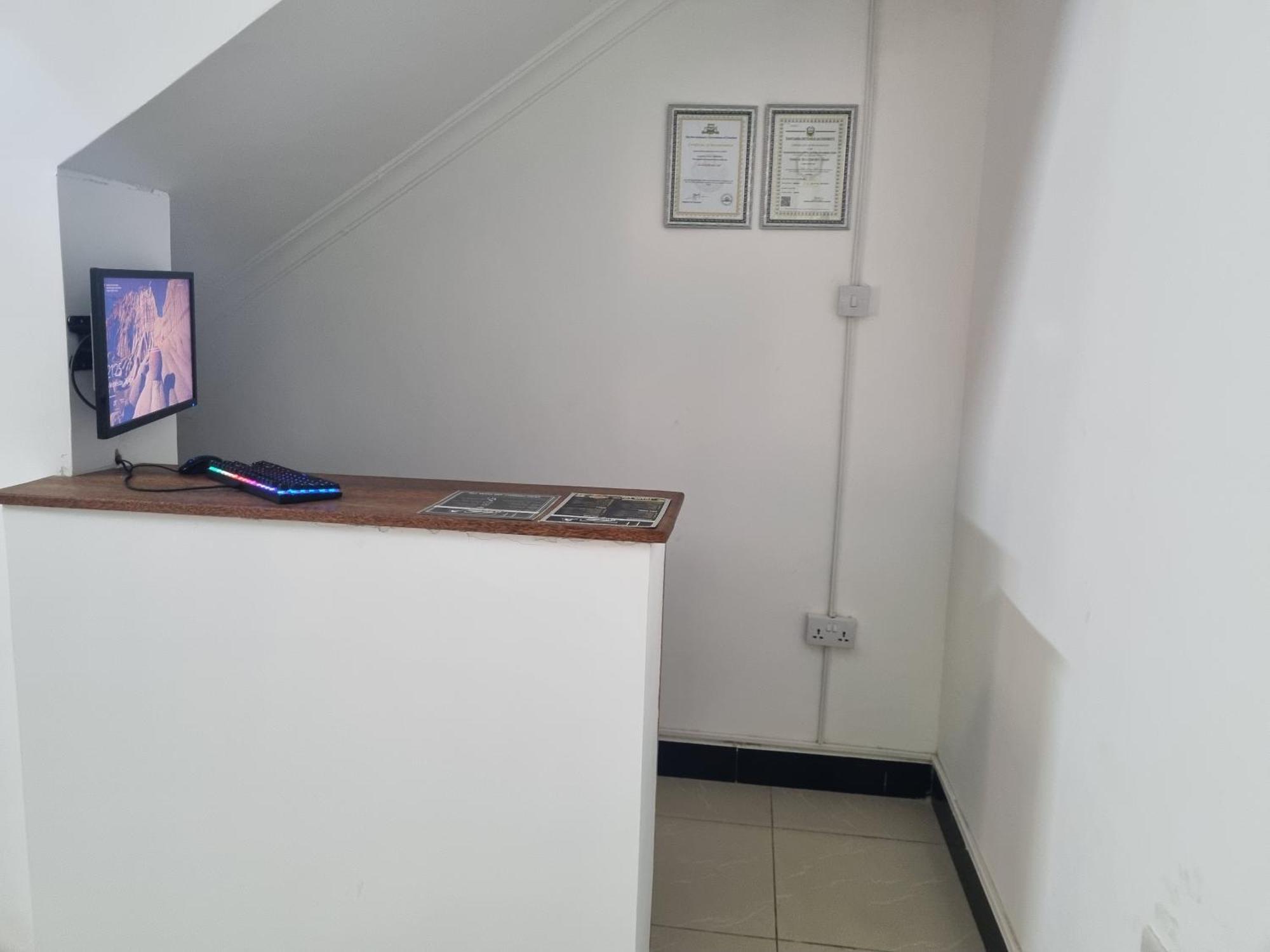 Mbweni 64 Zenj House Luxury Airport B&B מראה חיצוני תמונה