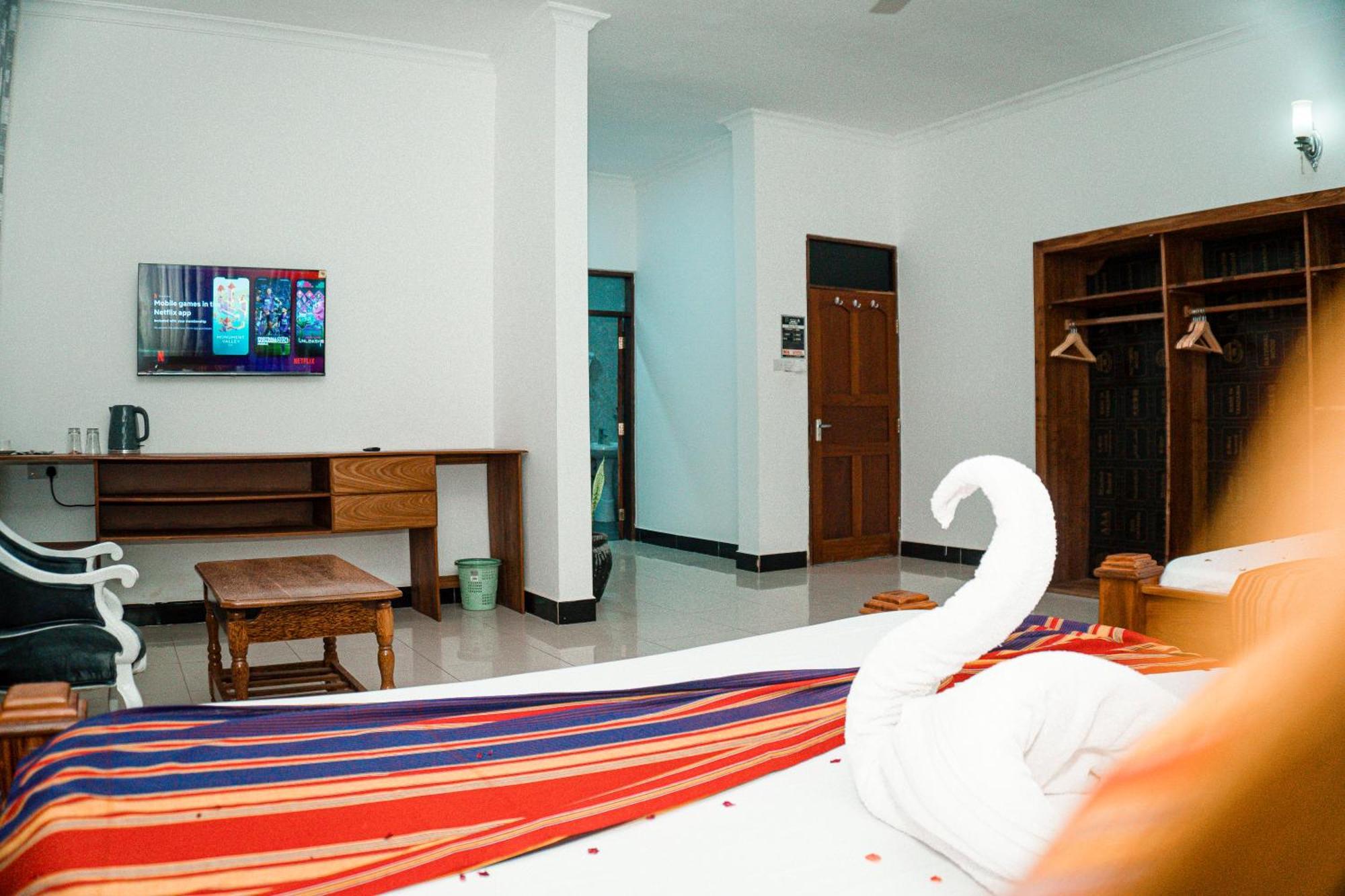 Mbweni 64 Zenj House Luxury Airport B&B מראה חיצוני תמונה
