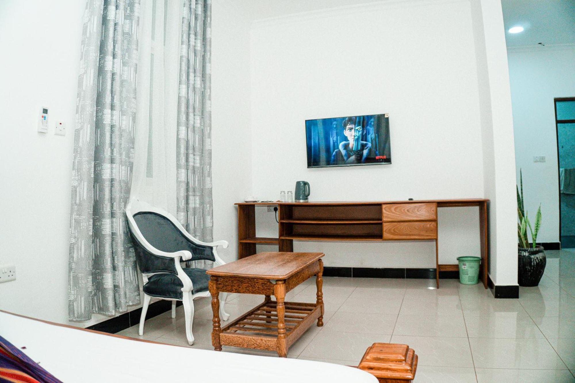 Mbweni 64 Zenj House Luxury Airport B&B מראה חיצוני תמונה