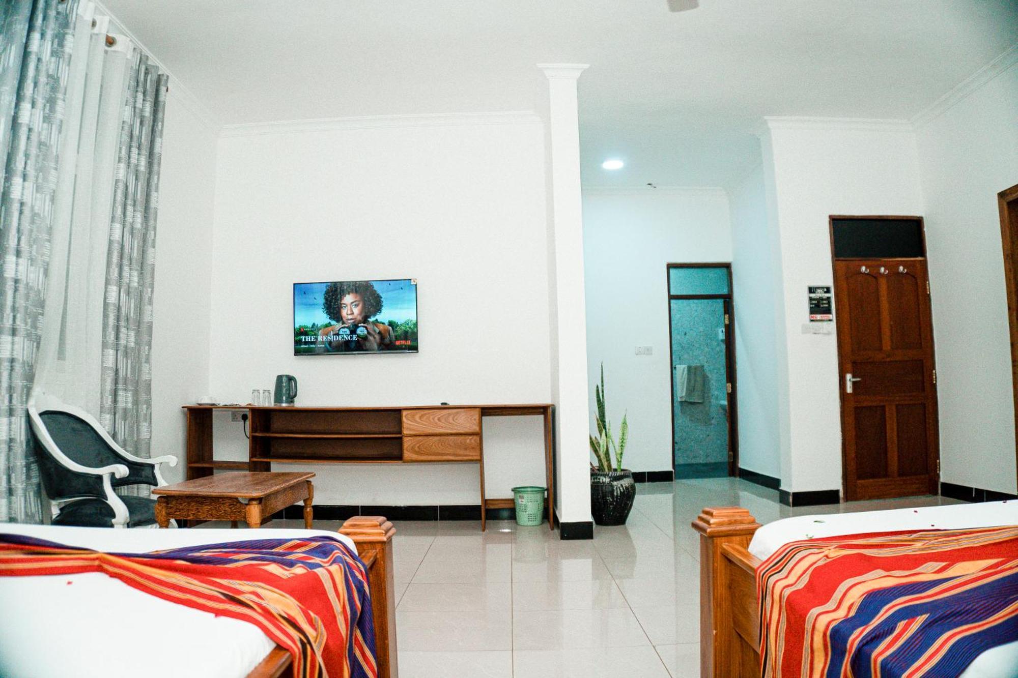 Mbweni 64 Zenj House Luxury Airport B&B מראה חיצוני תמונה