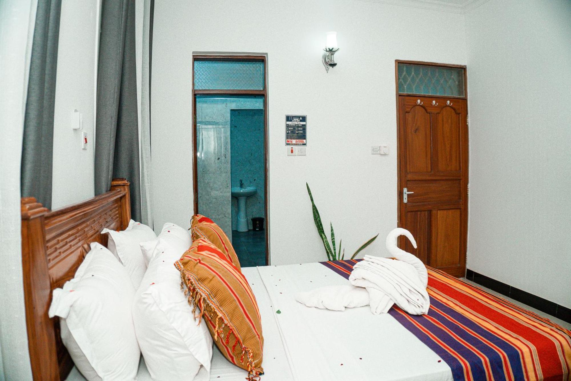 Mbweni 64 Zenj House Luxury Airport B&B מראה חיצוני תמונה